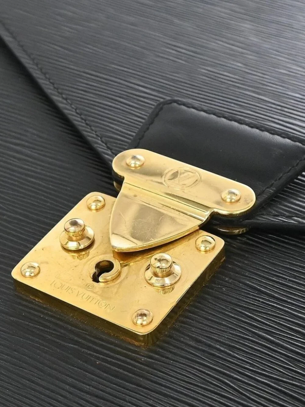 LOUIS VUITTON EPI SERVIETTE CONSEILLER BRIEFCASE M